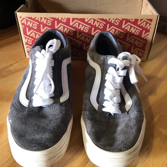 Gray suede vans - Picture 1 of 3